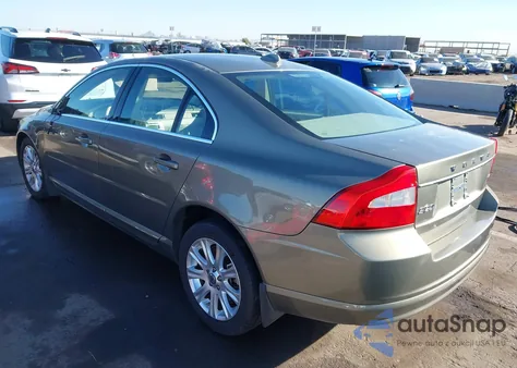 2009 Volvo S80 3.2 z USA, uszkodzony, nr VIN YV1AS982091105101